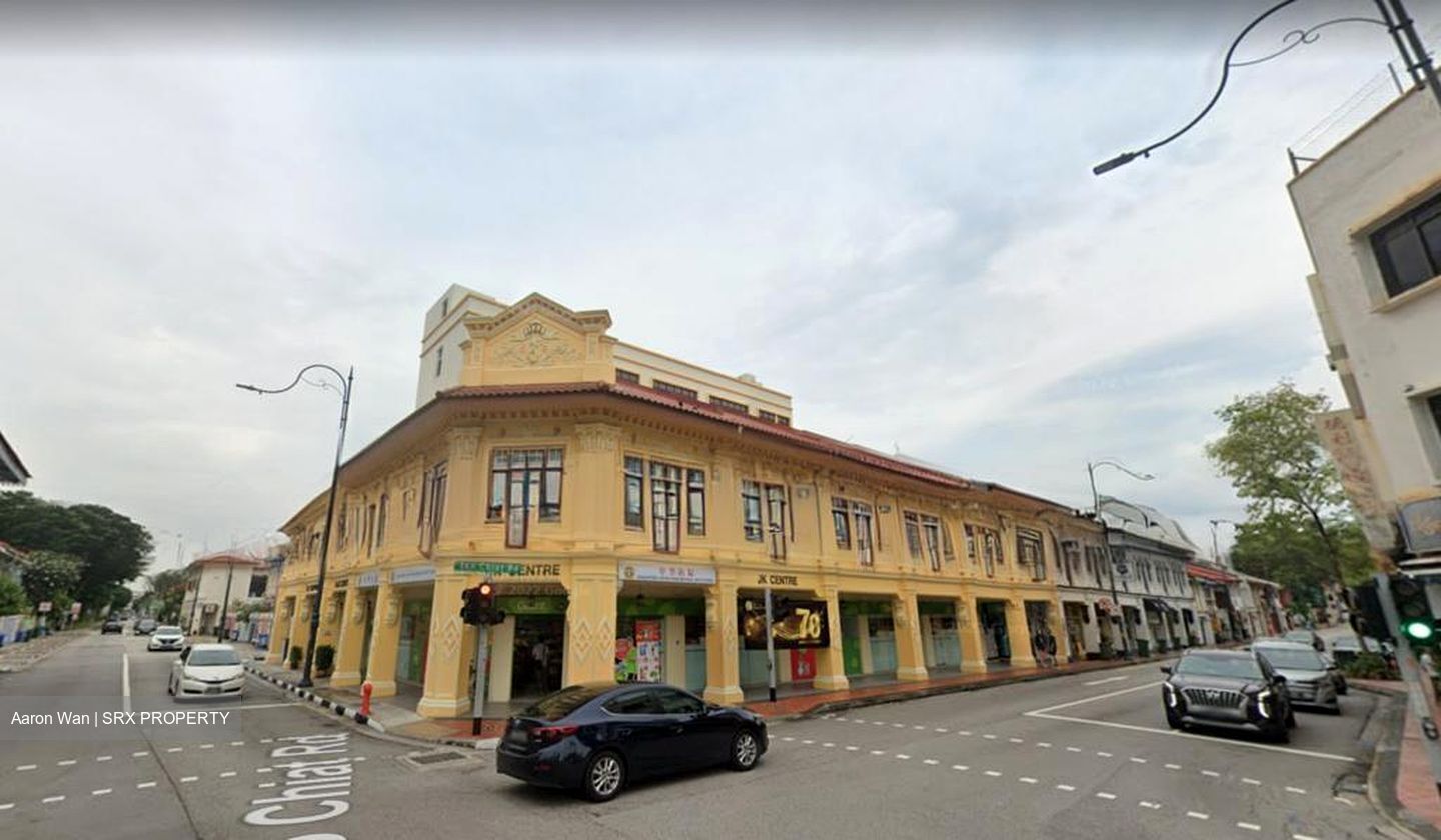 Joo Chiat Road (D15), Shop House #568703191